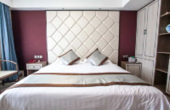 Yongping Hotel - parking
