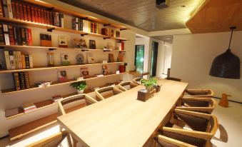 Green In Hotels (Shanghai Xincun Road Tongji Hospital)