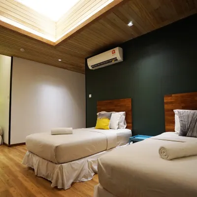 Chaos Boutique Hotel Kuala Lumpur Отели рядом с достопримечательностью «Торговый центр Fahrenheit 88»