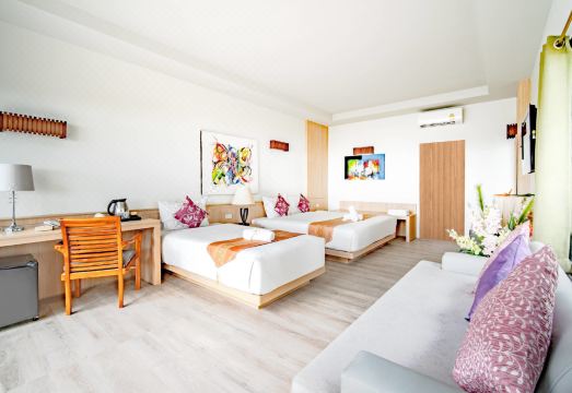 빌라 차-차 끄라비 비치프런트 리조트