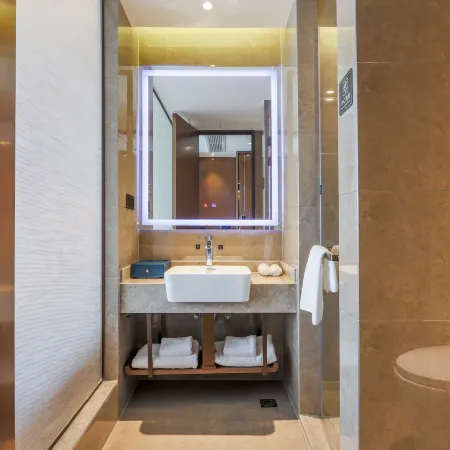 Baitang Hotel (Jiujiang Railway Station Bus Terminal Store)