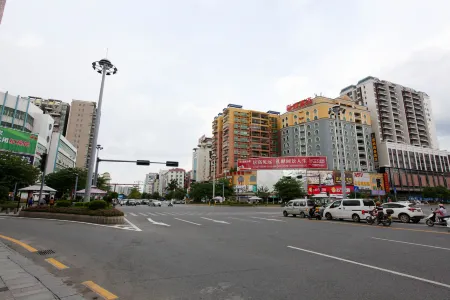 Xinxing Huatai Fashion Hotel Отели в г. Синьсин