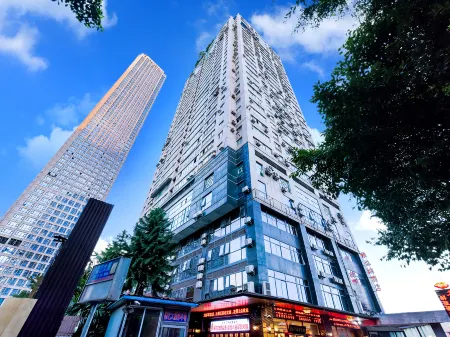 Vienna Hotel (Chongqing Jiefangbei Pedestrian Street)