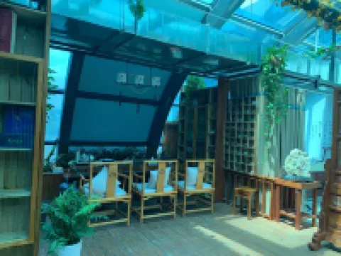 蘭泊ホテル(婁底高速鉄道南駅)