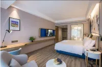 Kyriad Marvelous Hotel (Hanzhong High Speed Railway Station) Hotels near Hanzhong Railway Station