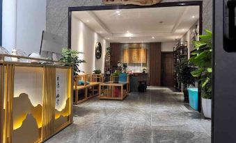 Yangshuo Moon Villa Homestay (Yulonghe Scenic Area Branch)