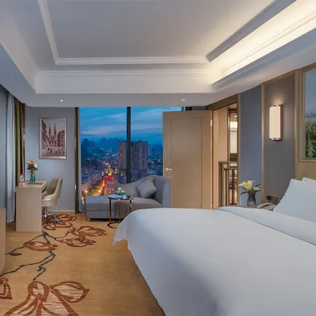 Vienna International Hotel (Hechi Tonggu)