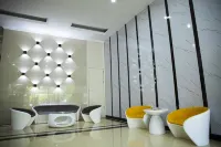 7Days Inn Hotel (Anlong Shifu Avenue) Hotels in Anlong