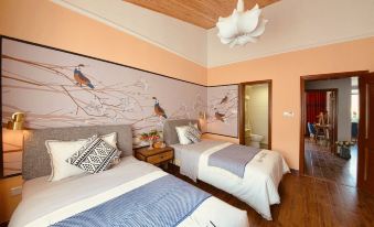 Black Valley Purple Rose Inn