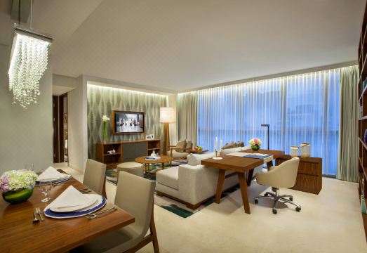 2. 에스콧 수디르만..