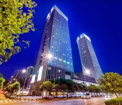 Beicheng Sky Hotel (North Square of Chongqing North Railway Station) Hotels near Chongqing North Railway Station