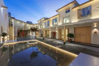 Leon Yu Mu Zhi Ye Designer Homestay (Dukezong Ancient City Store) Các khách sạn ở Dukezong Old Town