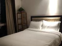 广州澜菲公寓 - 温馨大床房