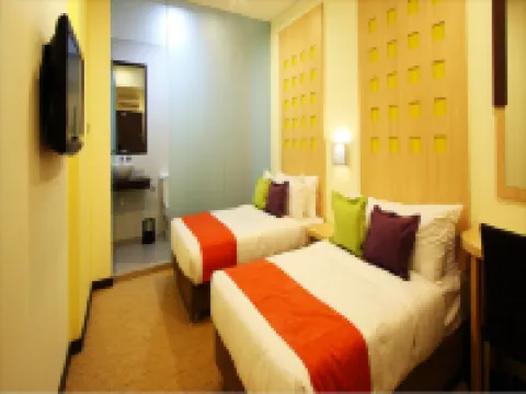 โรงแรม 98