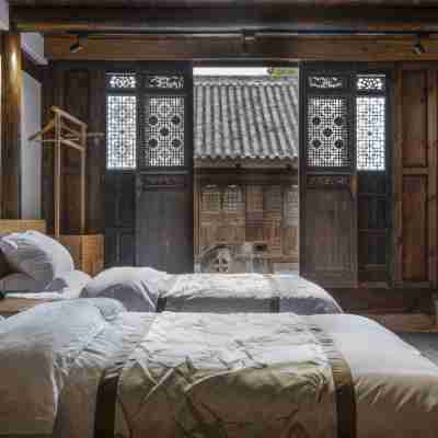 Qujia Courtyard Guesthouse Rooms