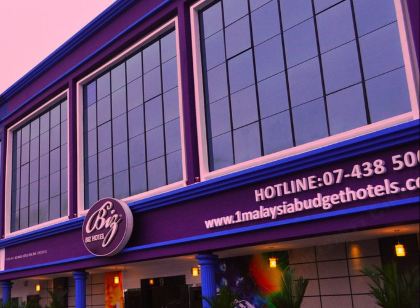 Hotels Near Cimb Bank Bukit Pasir In Batu Pahat 2021 Hotels Trip Com