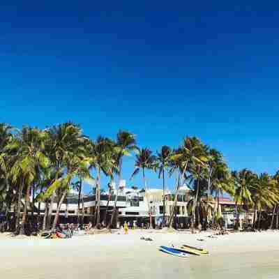 Henann Crystal Sands Resort Hotel Exterior