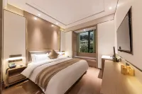 Jingguan Yasu Hotel (Wuhan Optics Valley Plaza) Hotels near Wuhan Police Officer Vocational School (Thomson Lake Campus)