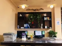 Sanya Jinji Liyuan Guesthouse