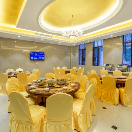 Redstone Hotel (Baise Tianyang Ancient City)