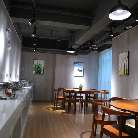 Elong Anyun Hotel (Jiaozuo University of Technology Branch)