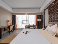 Floral Hotel · YunFu City King Royal Hotel 雲浮のホテル
