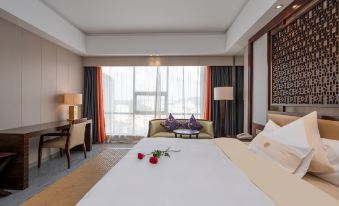 Floral Hotel · King Royal Hotel YunFu City