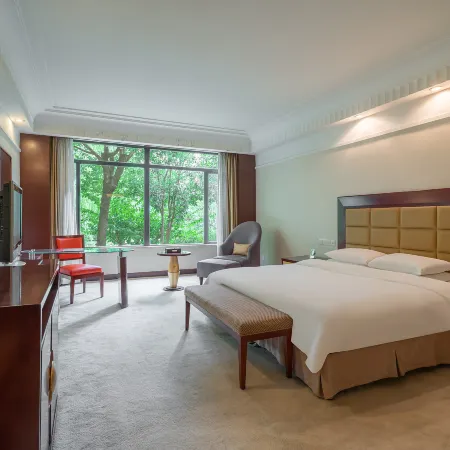 Zhongwei Yunhua Grand Hotel