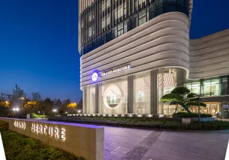Grand Mercure Shanghai Lingang Отели рядом с достопримечательностью «Shanghai Technical Institute of Electronics & Information»