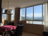 Jiazai Qingfeng Yayujian Hotel