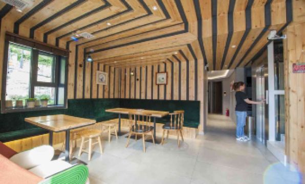 Lushan Leisure Time Homestay