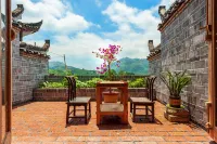 Floral Hotel·Baihe Huagu Inn