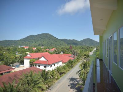 Reachbut Sessor Hotel