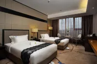 Lotus Blu Hotel Các khách sạn gần TANCHULING COLLEGE