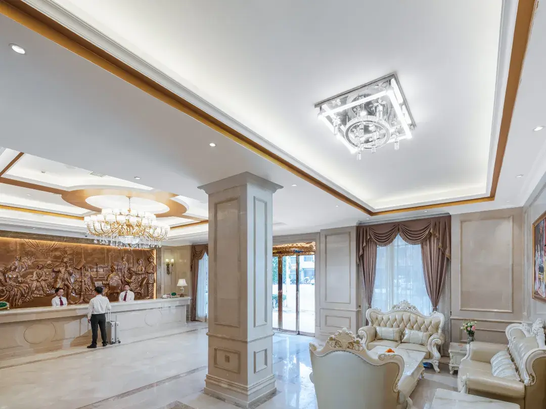 Vienna Classic Hotel ) - Tongren