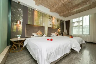 Shanshe Hotel Hotels near Xuanhan Wang Weizhou Memorial Hall