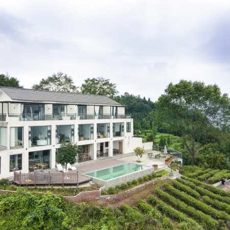 Hongya Baopu Yunlu Homestay