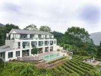 Hongya Baopu Yunlu Homestay