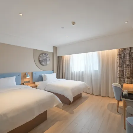 Home Inn Neo · Sanjie Liangxiang National Square Metro Station Branch
