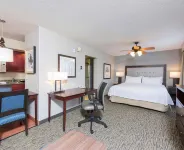 Homewood Suites by Hilton Bloomington Các khách sạn ở Xã Clear Creek