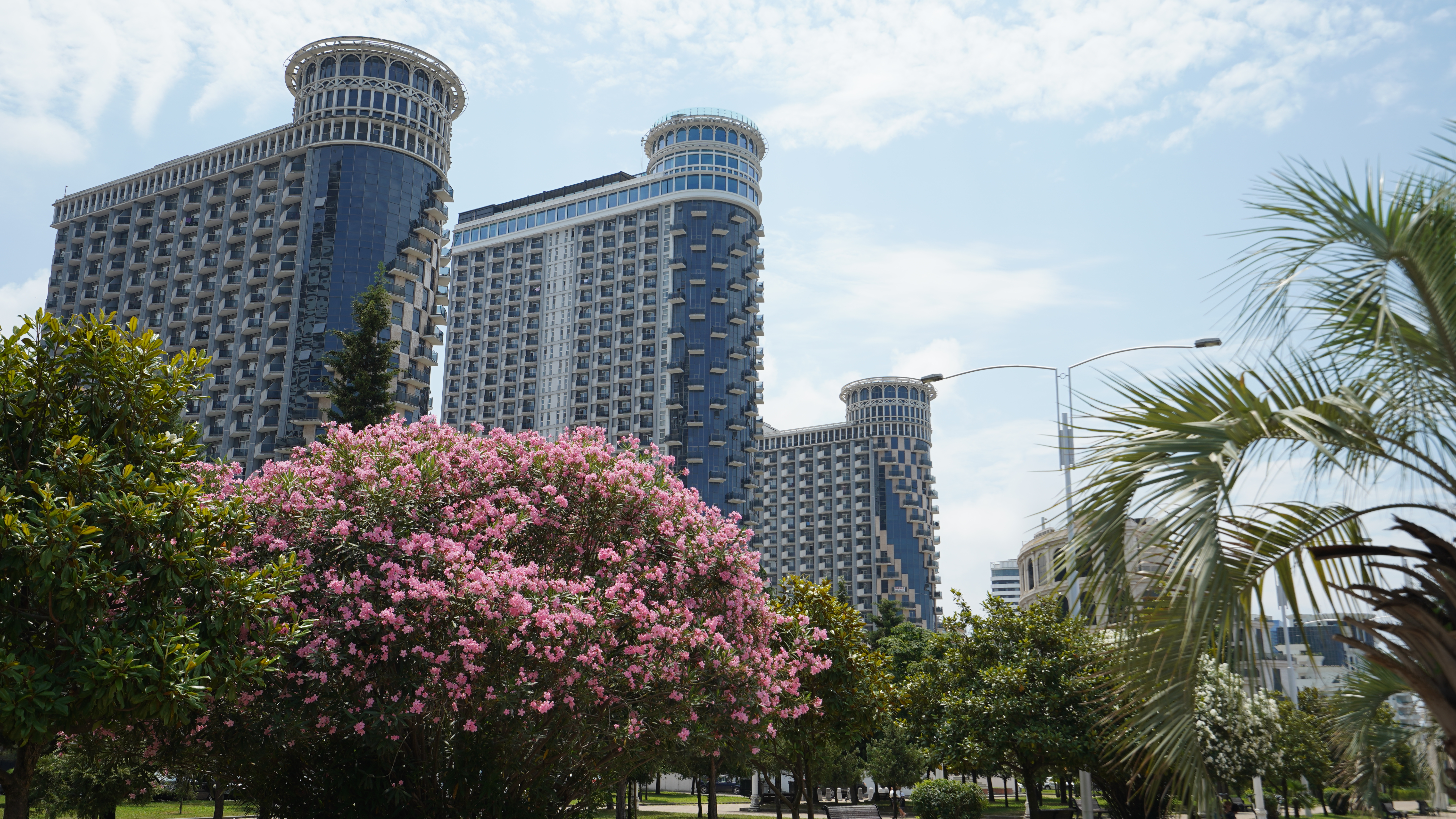 Orbi Sea Towers Hotel Official