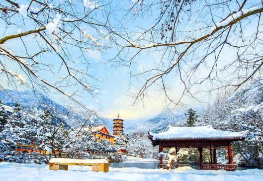 페이웬 예서 호텔의 편안한 객실 이미지