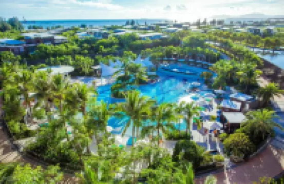 Thousand Cranes Sanya Yazhou Bay int‘l Exchange Centre , Curio Collection by Hilton Hotels near Yazhou Ancient City