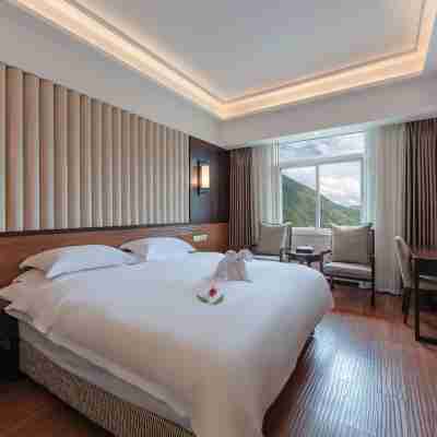 海螺溝磨西古鎮長征大酒店 Rooms