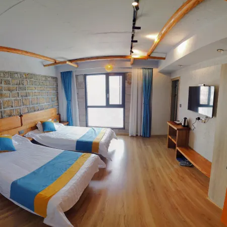 Fuding Jingran has Erhaijing B&B