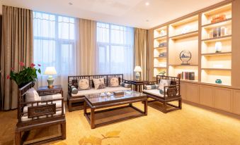 Xinxin Hotel (Linyi Longtan Road)