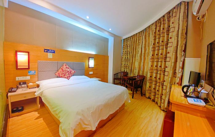 Gutian Sanyou Business Hotel