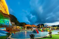 Yumawan Hot Spring Hotel (Anshunxi High-Speed Railway Station Olympic Sports Center)