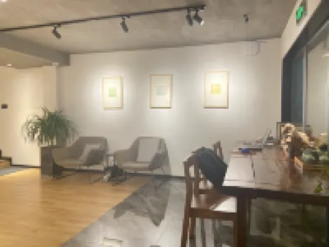 Qingshu Hostel