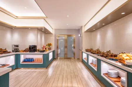 Orange  Hotel(beijing Tongzhou Songzhuang Art District Hotel Отели рядом с достопримечательностью «Суньчжуанский арт-квартал»